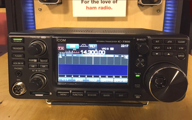 IC-7300 at Orlando HamCation 2016.