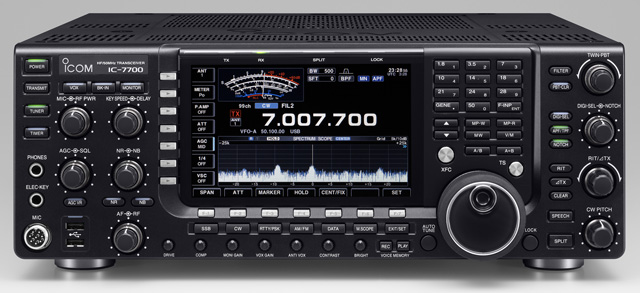 IC-7700 overall view