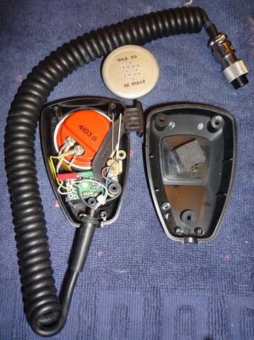 Fig. 3: Interior view of mic, and spare element.