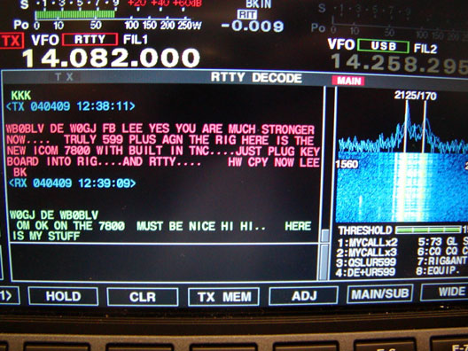 The IC-7800 RTTY screen, with waterfall display on right. Photo by WØGJ.