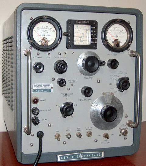 HP 608A VHF/UHF signal generator.